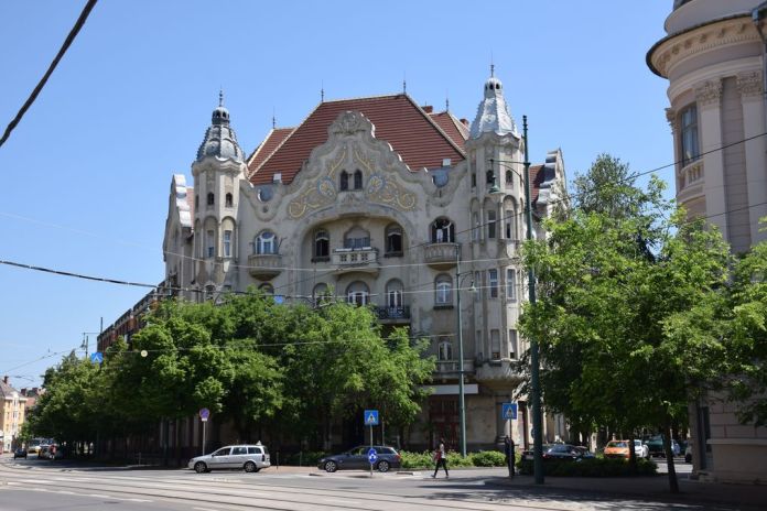 Palais grof boulevard Tisza Lajos Szeged Hongrie
